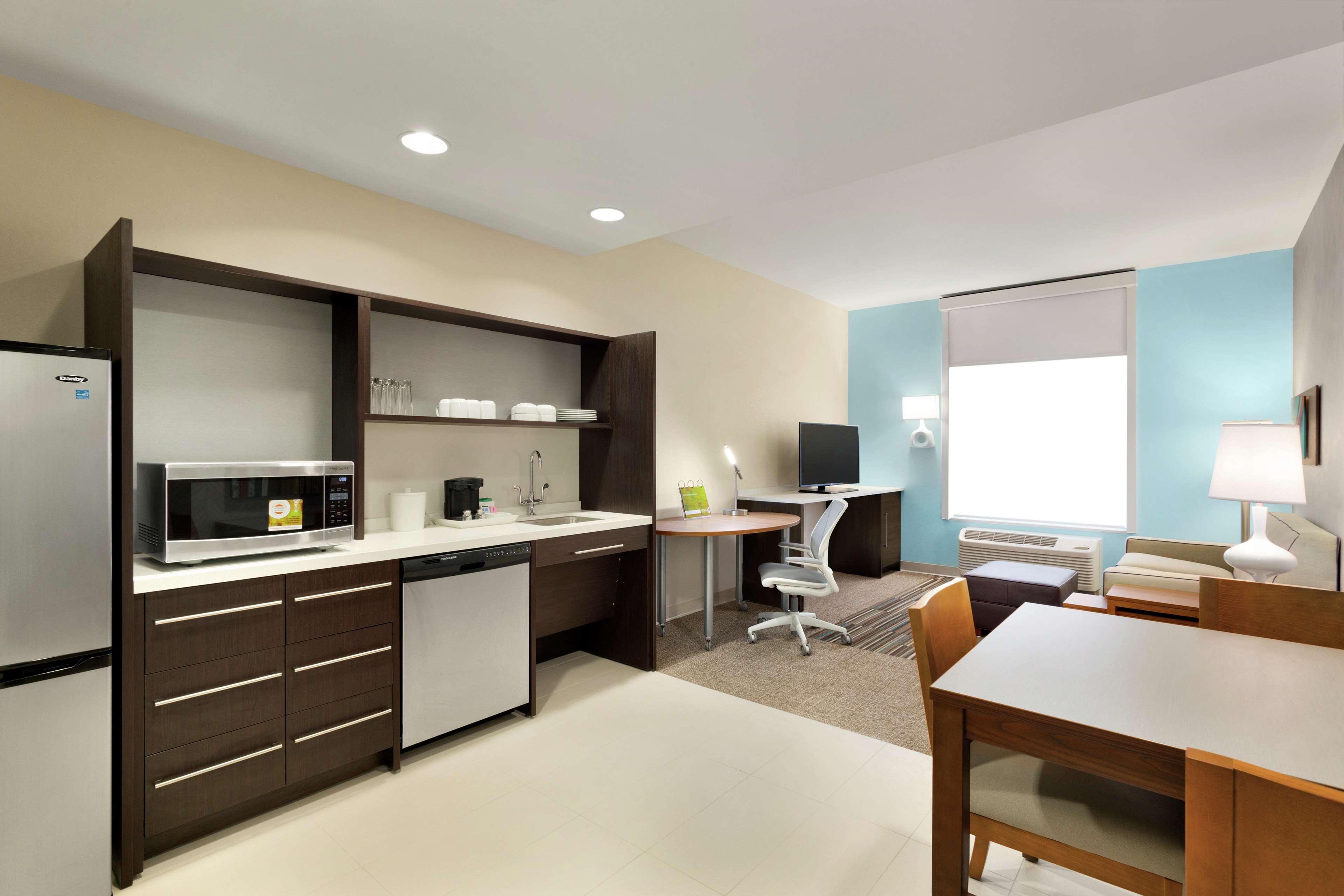 Home2 Suites By Hilton Middletown Buitenkant foto